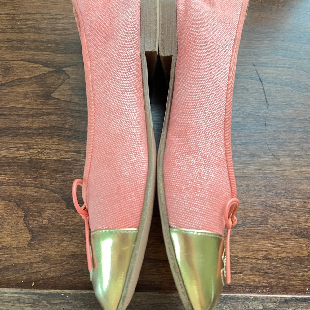Chanel Pink and Gold Ballet Flats with Decorative Bows - Picture 6 of 10